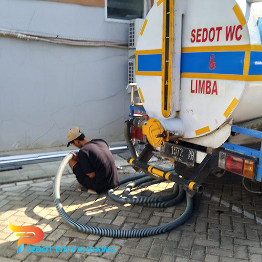 Perbedaan Layanan Sedot WC untuk Residensial dan Komersial